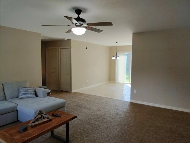 Foto del edificio - 15212 56th Terrace Rd