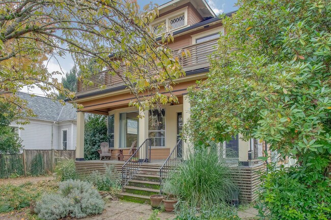 Foto del edificio - 3807 Borthwick Ave