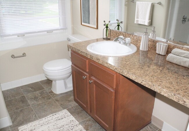 Interior Photo - Meadowfield Townhomes of Rochester Hills