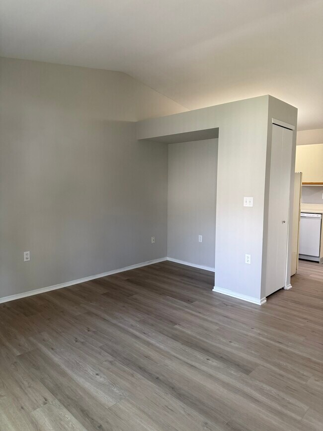 Building Photo - 1267 Oxford Manor Ct