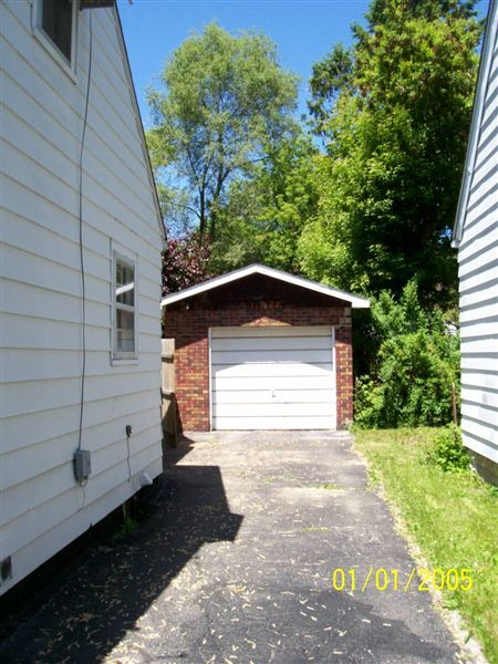 Building Photo - 2123 Kentucky Ave
