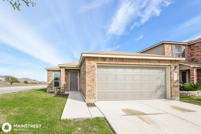 Foto principal - 3422 Dunlap Fields, Converse, TX 78109