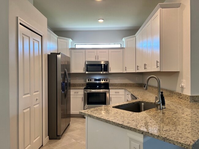 Building Photo - 2104 Bonito Way