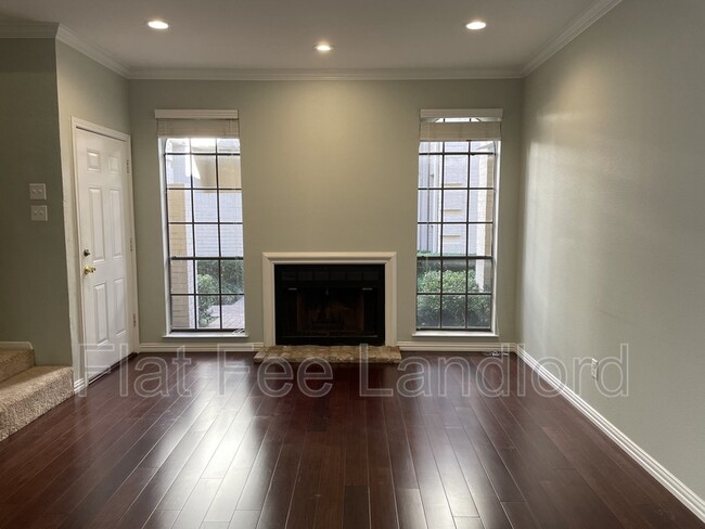Building Photo - 4229 Cole Ave