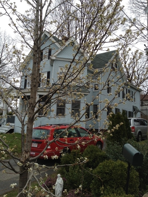 Building Photo - 103 Highland St