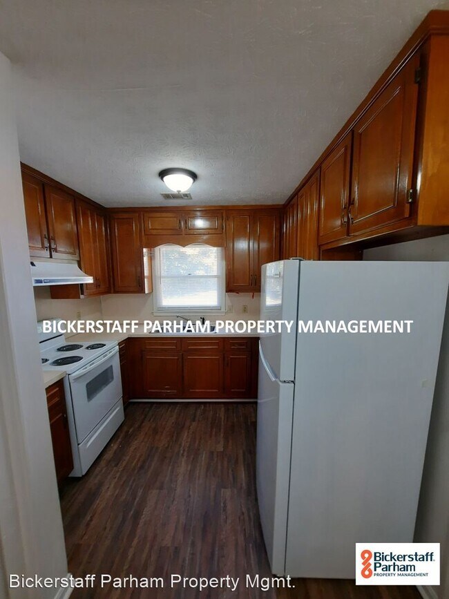 Building Photo - 3 br, 2 bath House - 2227 10th Street