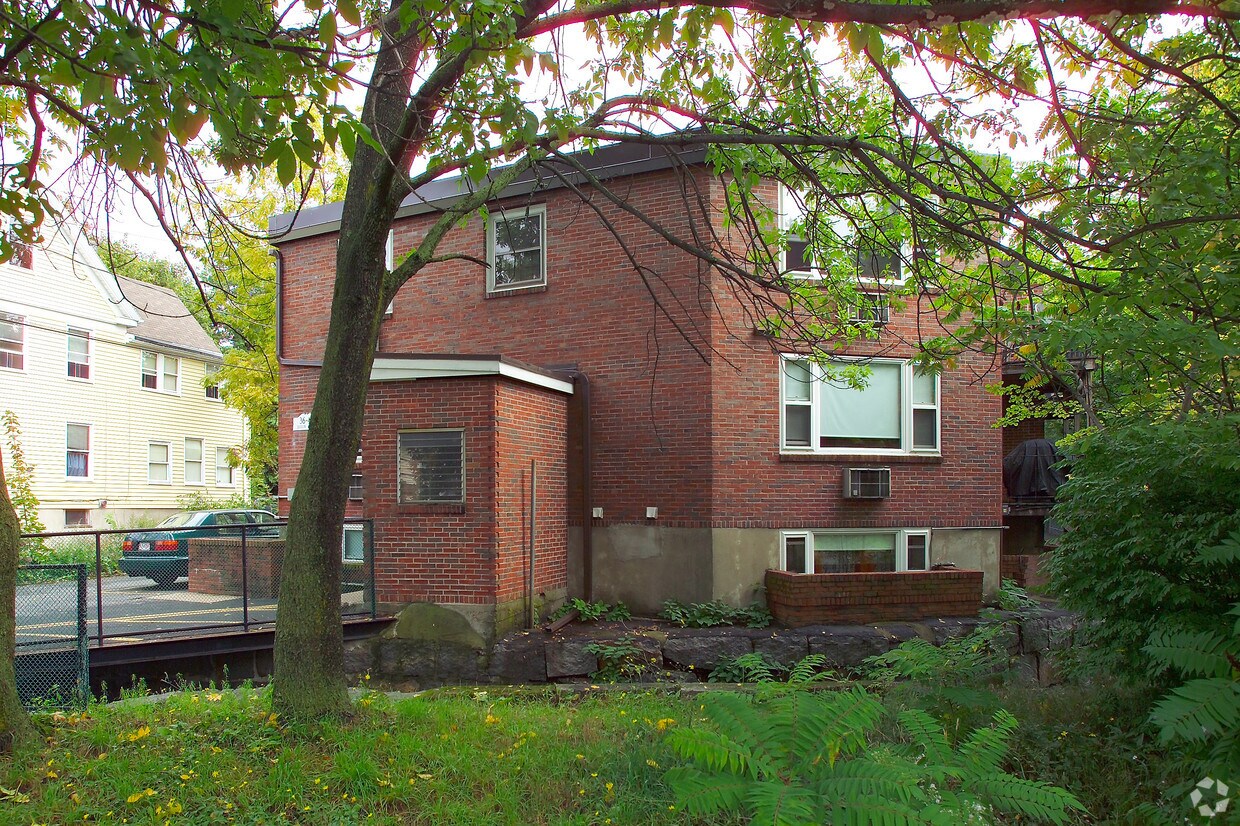 3640 Bigelow St, Quincy, MA 02169 Apartments in Quincy, MA