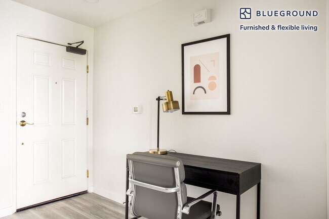 Foto del edificio - 2820 Sawtelle Blvd