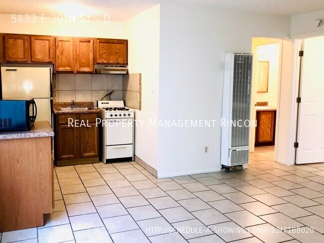 Foto del edificio - 5433 E 30th St