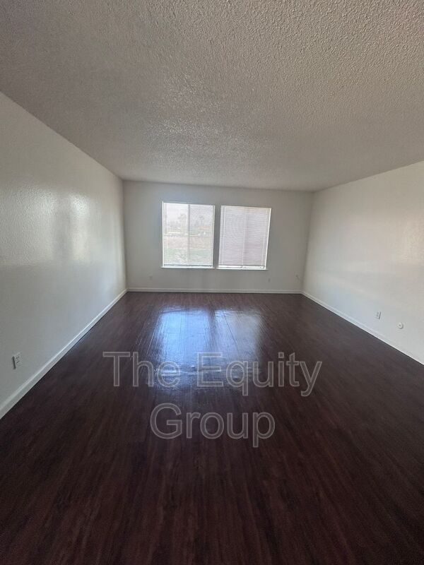 Foto del edificio - 3505 W Campus Ave.