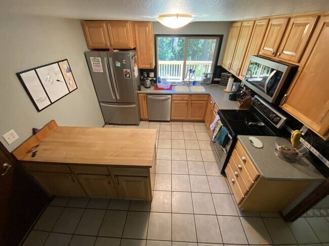 Foto del edificio - 2834 Warren St