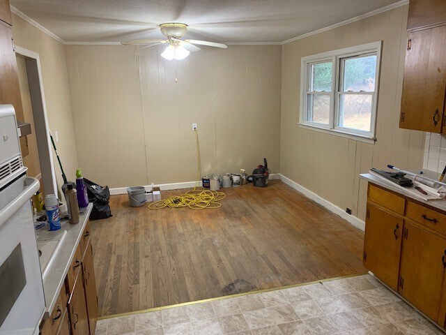 Building Photo - 163 Coxs TLPK Rd