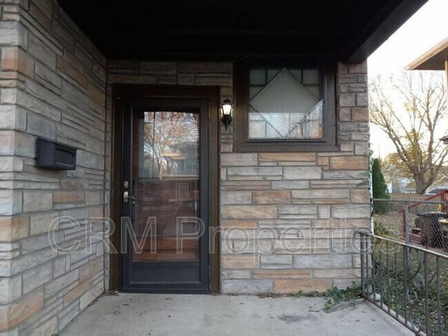 Building Photo - 1231 Park Ave
