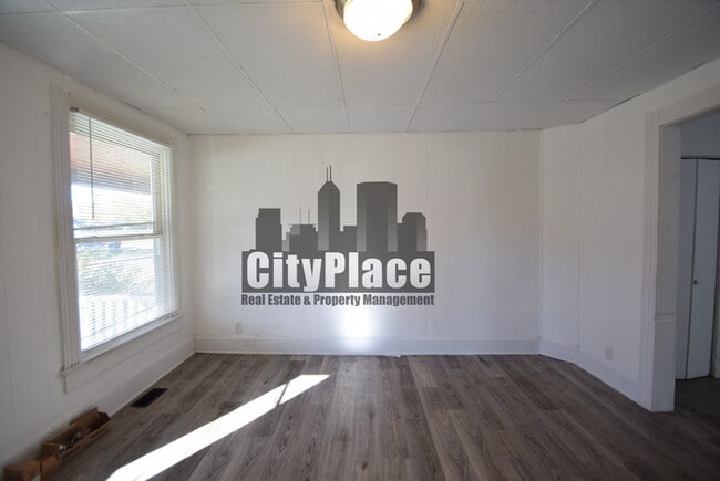 Foto del edificio - 2111 Ringgold Ave