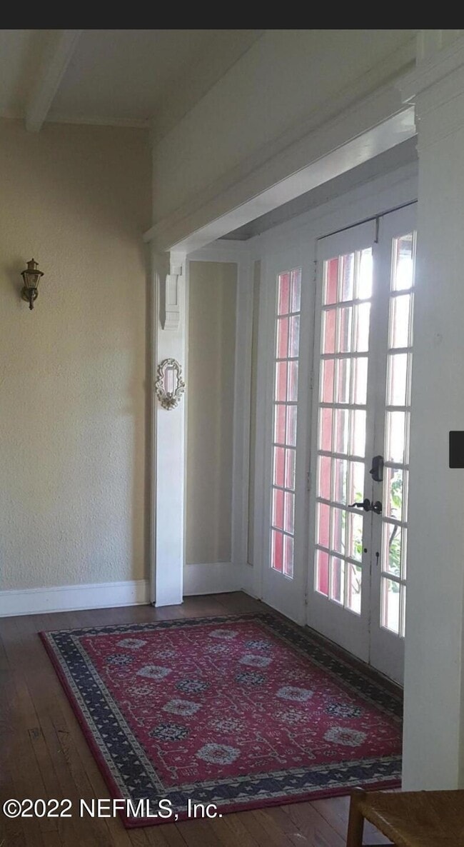 Building Photo - 212 St Johns Ave