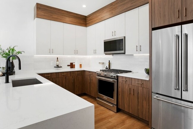 Building Photo - 56th at Arcadia