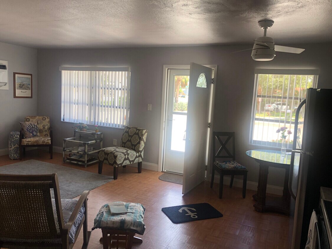 Foto principal - 113 140th Ave E
