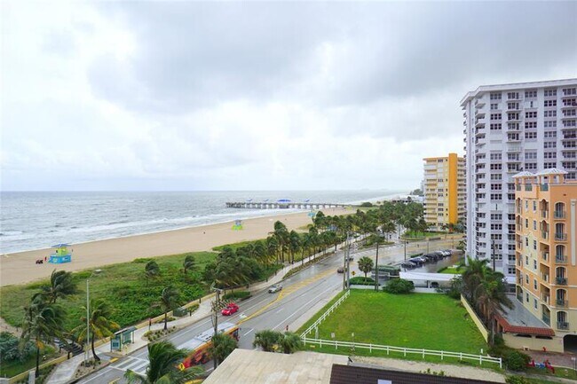 Building Photo - 525 N Ocean Blvd