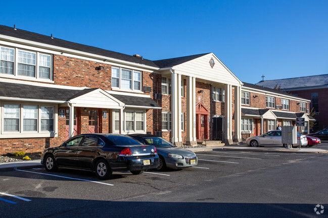 Foto del edificio - Town House Apartments