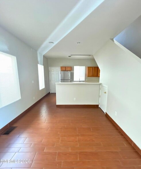 Foto del edificio - 1317 Powell Ln