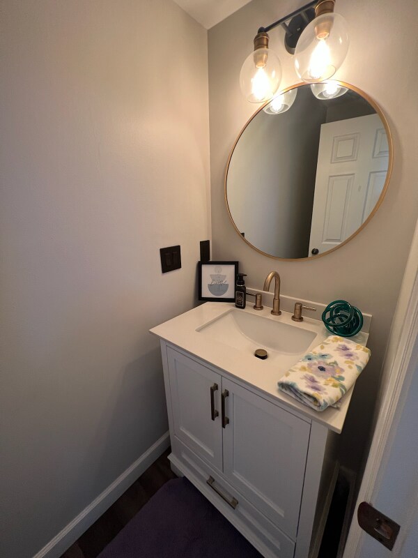 Building Photo - 634 Sandy Summit Dr