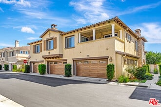 Building Photo - 23902 Brescia Dr