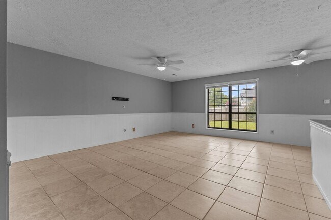 Foto del edificio - 3079 Cricket Rd