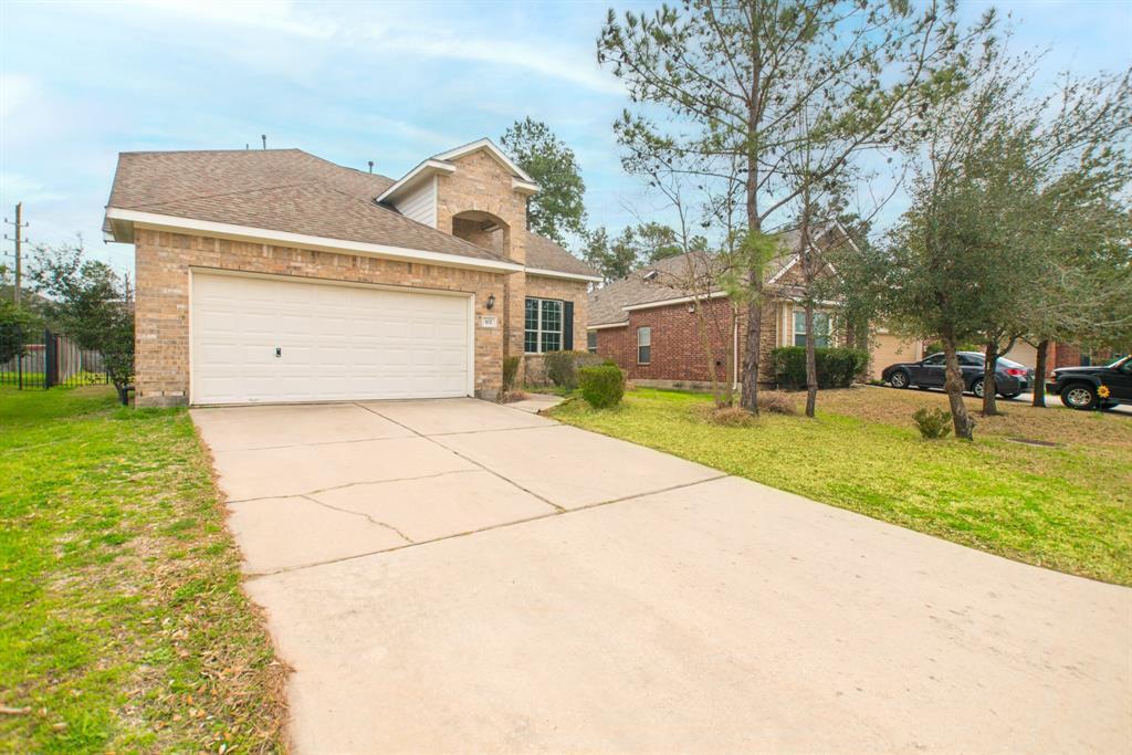Primary Photo - 102 E Lasting Spring Cir