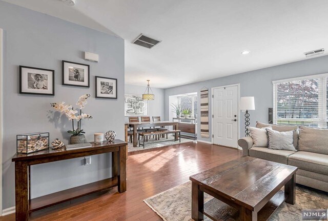 Building Photo - 1099 Coventry Way