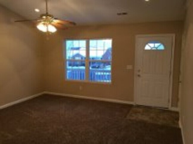 Building Photo - 8813 Wisdom Ln