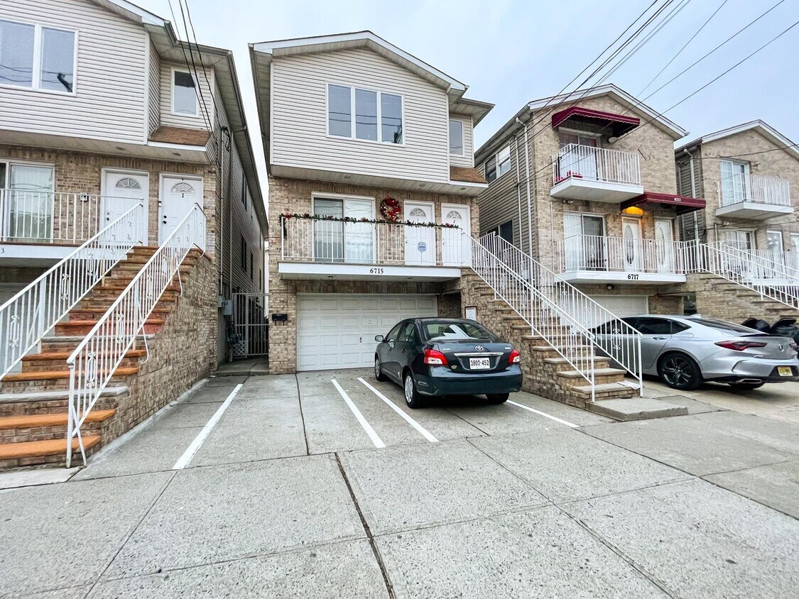 6715 Jackson St, Guttenberg, NJ 07093 Condo for Rent in Guttenberg