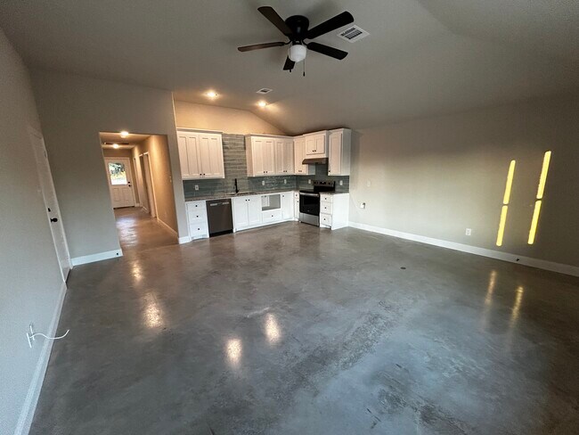 Foto del edificio - 1400 E Dry Creek Rd