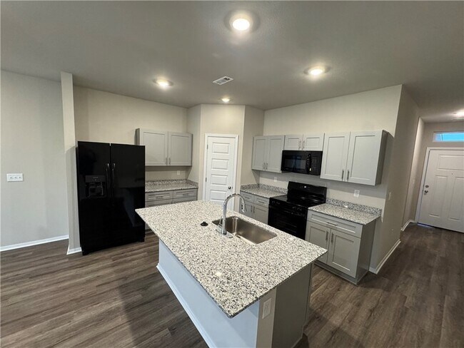 Foto del edificio - 6505 NW Vandergriff St