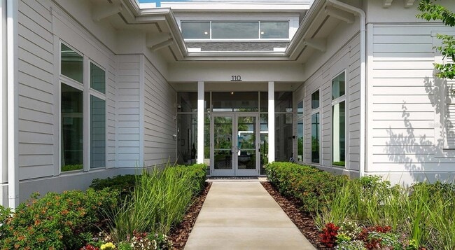 Building Photo - 110 Zora Pl