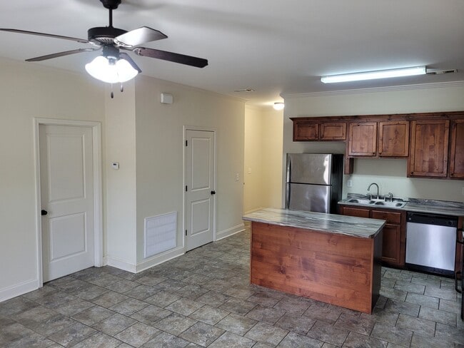 Building Photo - 378 Acadia Lp