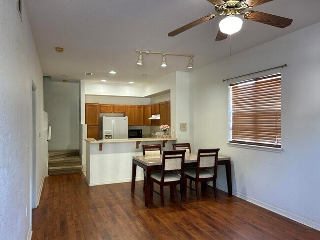Building Photo - 3995 Almeida Court