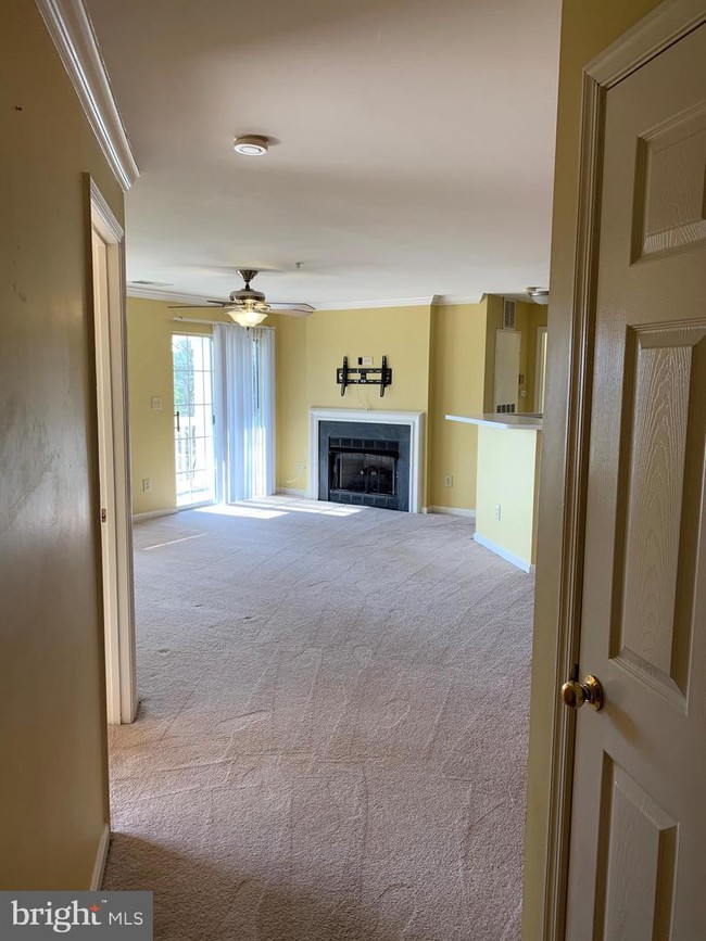 Building Photo - 11005 Kinship Ct