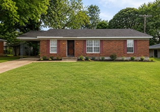 Building Photo - 3338 Covington Pike