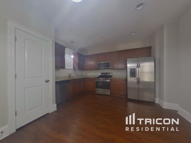 Foto del edificio - 141 Park Ridge Way