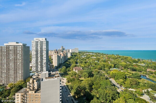 Foto del edificio - 1850 N Clark St