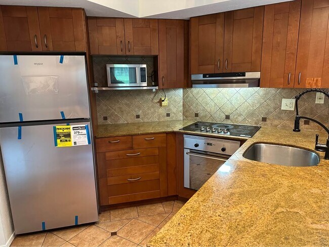 Foto del edificio - 11104 NE 68th St