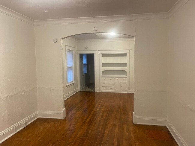 Foto del edificio - This 1141 square foot single family home h...