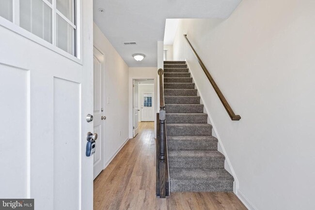 Building Photo - 2216 Hadley Blvd