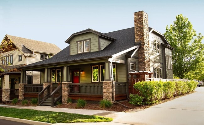 Graceful Craftsman Style Home in Bradburn - Graceful Craftsman Style Home in Bradburn