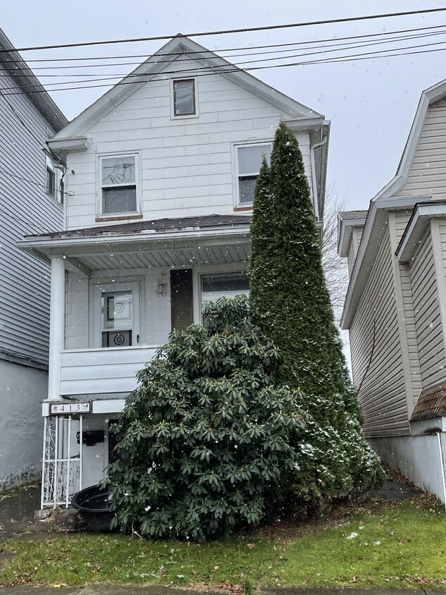 Foto principal - 413 Jones St