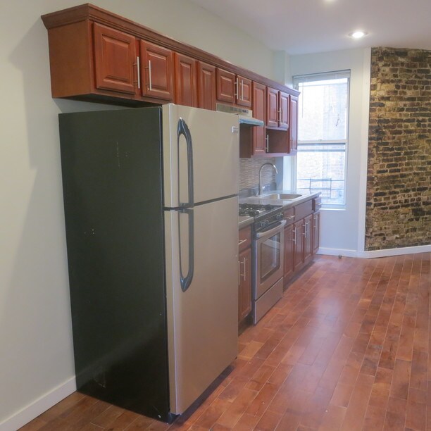 Fotografía del edificio - 131 Starr St