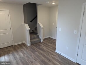 Building Photo - 11 Short Br Dr