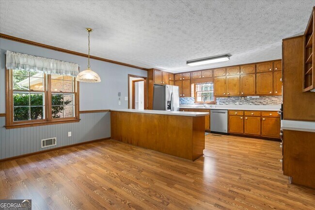 Foto del edificio - 3929 Lenora Church Rd