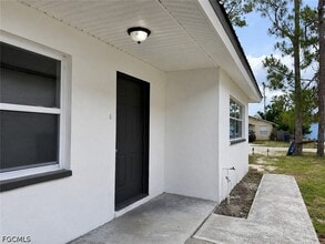Building Photo - 5424 Ninth Ave