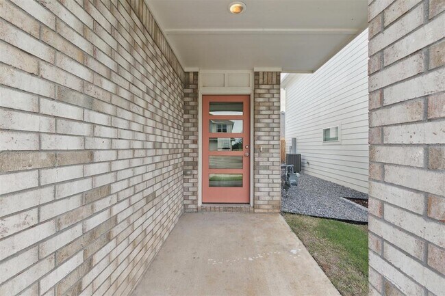 Building Photo - 8917 NW 109th St
